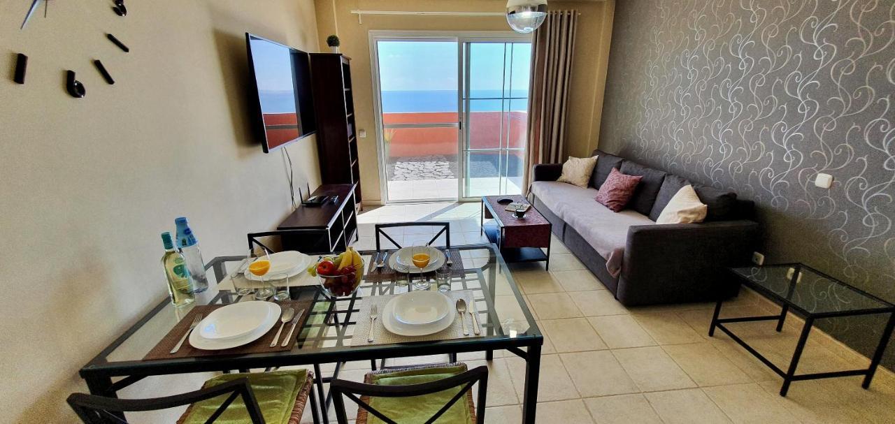 Playa Paraiso-Apartment 4 You Коста Калма Экстерьер фото